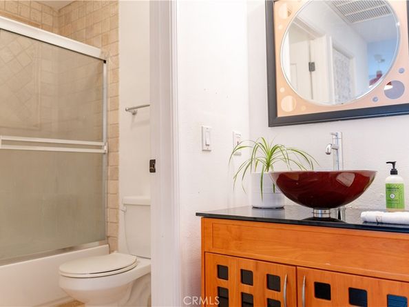 4128 Whitsett 101, Studio City CA 91604