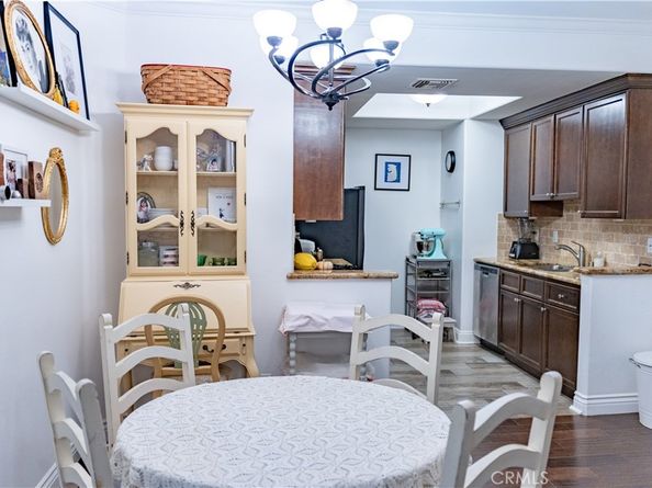 4128 Whitsett 101, Studio City CA 91604