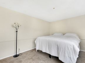 15044 Nordhoff 1, North Hills CA 91343