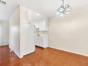 15044 Nordhoff 1, North Hills CA 91343