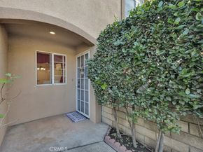 15044 Nordhoff 1, North Hills CA 91343