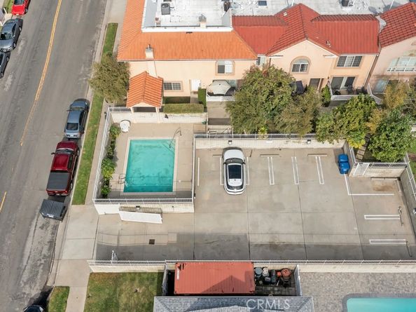 15044 Nordhoff 1, North Hills CA 91343