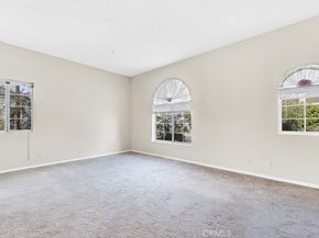 15044 Nordhoff 1, North Hills CA 91343