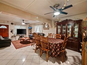 818 W 65th, Los Angeles CA 90044