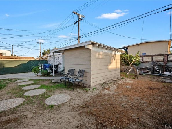 818 W 65th, Los Angeles CA 90044