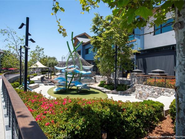 20552 Edgewood Court, Chatsworth CA 91311