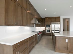 20552 Edgewood Court, Chatsworth CA 91311