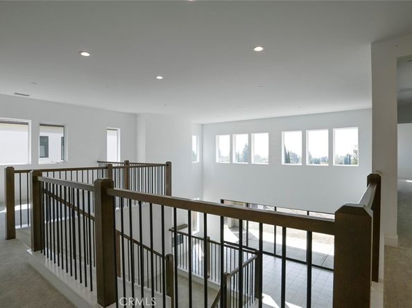 20552 Edgewood Court, Chatsworth CA 91311