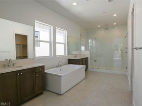 20552 Edgewood Court, Chatsworth CA 91311