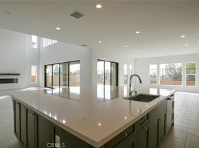 20552 Edgewood Court, Chatsworth CA 91311