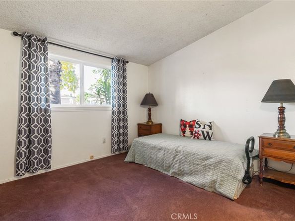 12918 Pinney, Pacoima CA 91331