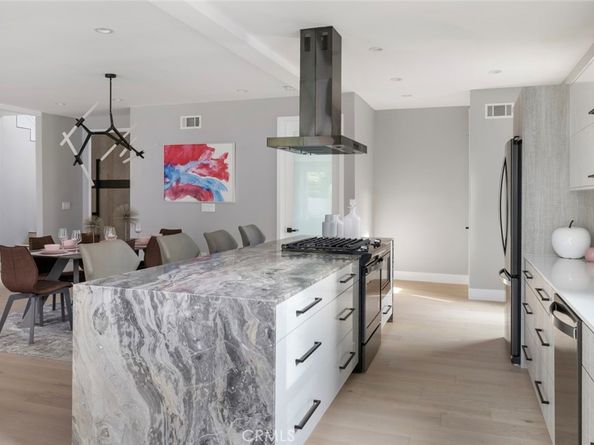 4731 Topanga Canyon Boulevard, Woodland Hills CA 91364