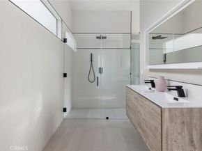 4731 Topanga Canyon Boulevard, Woodland Hills CA 91364