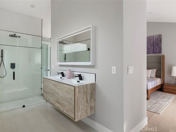 4731 Topanga Canyon Boulevard, Woodland Hills CA 91364