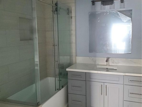 20819 W Seasons Lane, Winnetka CA 91306