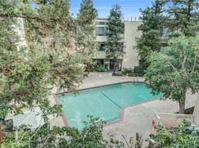 7800 Topanga Canyon, Canoga Park CA 91304