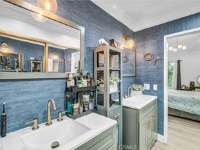 7800 Topanga Canyon, Canoga Park CA 91304