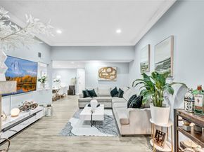 7800 Topanga Canyon, Canoga Park CA 91304