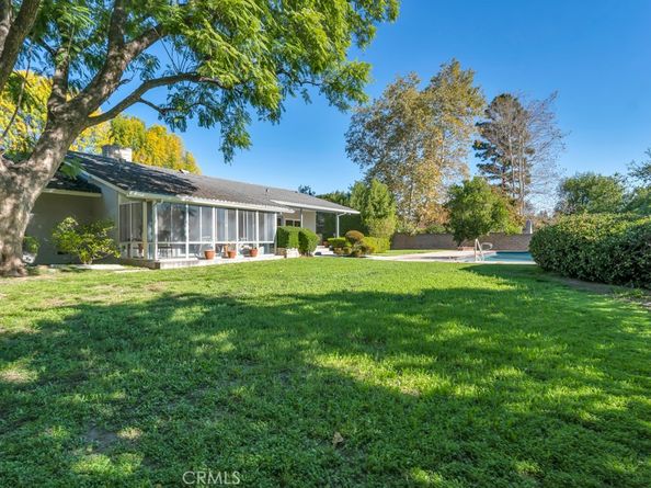 19432 Romar, Northridge CA 91324