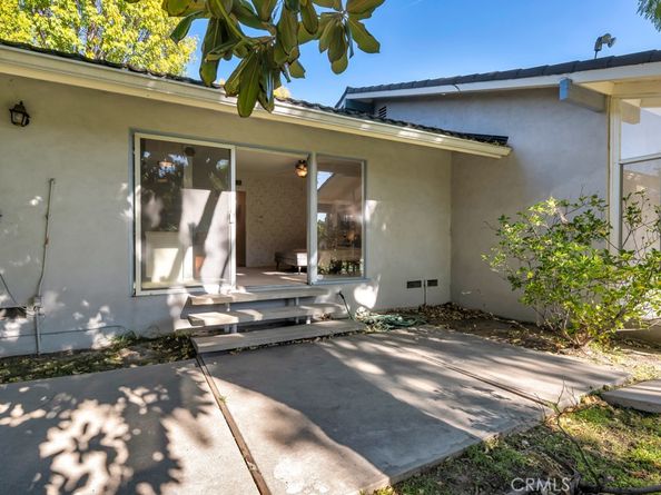 19432 Romar, Northridge CA 91324