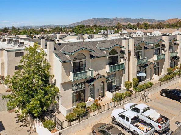 14325 Foothill Boulevard 34, Sylmar CA 91342