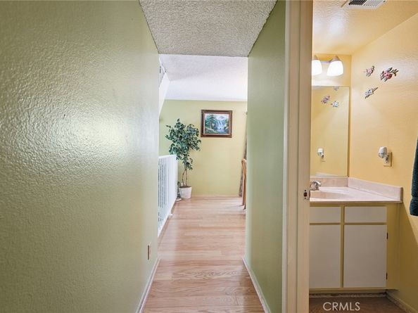 14325 Foothill Boulevard 34, Sylmar CA 91342