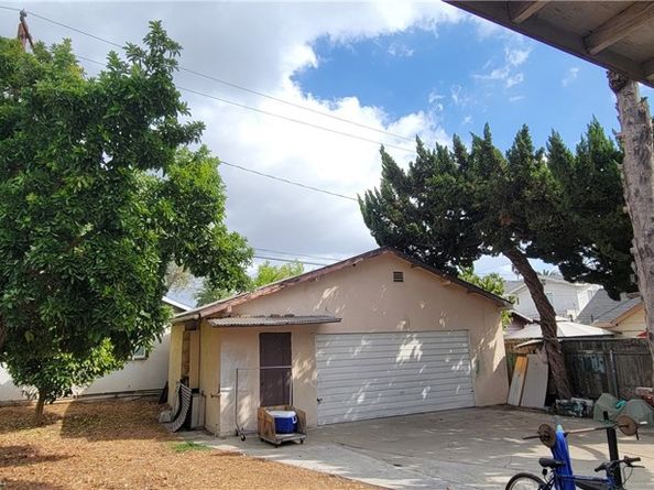 124 N Parkwood, Pasadena CA 91107