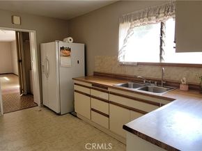 124 N Parkwood, Pasadena CA 91107