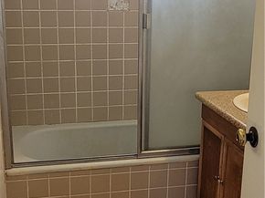 124 N Parkwood, Pasadena CA 91107