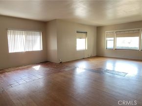 124 N Parkwood, Pasadena CA 91107
