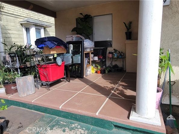 124 N Parkwood, Pasadena CA 91107