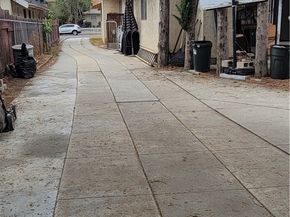 124 N Parkwood, Pasadena CA 91107