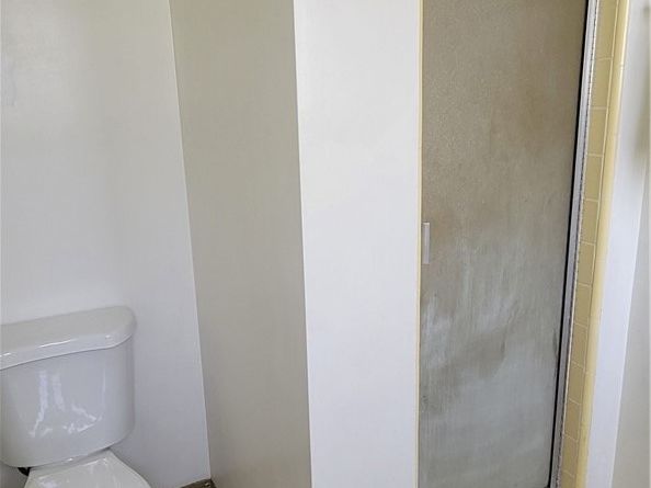 124 N Parkwood, Pasadena CA 91107