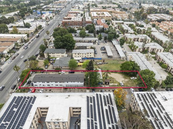 14020 Foothill, Sylmar CA 91342