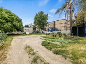 14020 Foothill, Sylmar CA 91342