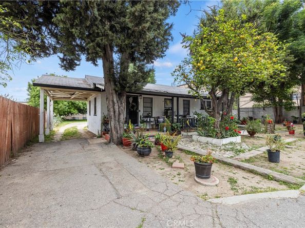 14020 Foothill, Sylmar CA 91342