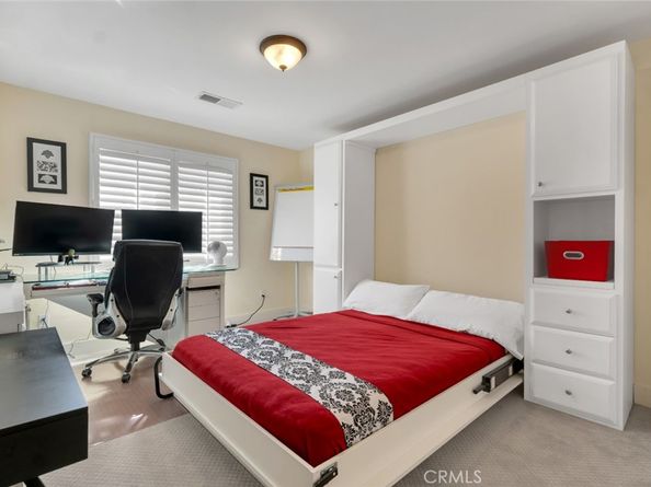 20150 Hemmingway Street, Winnetka CA 91306