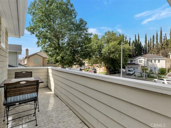 20150 Hemmingway Street, Winnetka CA 91306