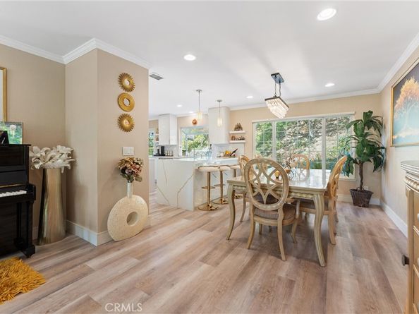 28801 Barragan, Agoura Hills CA 91301