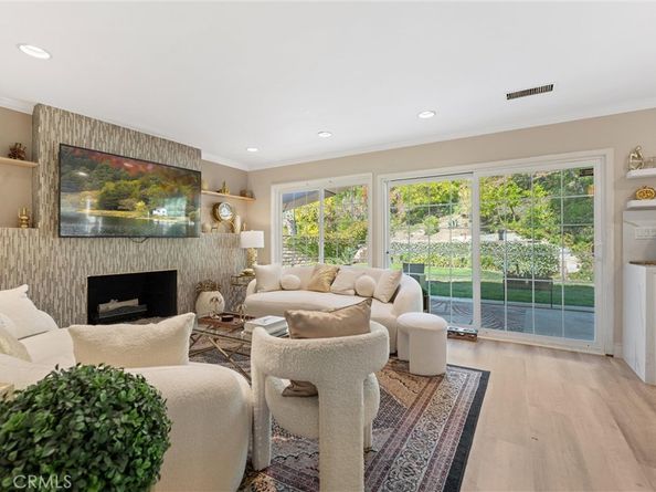 28801 Barragan, Agoura Hills CA 91301