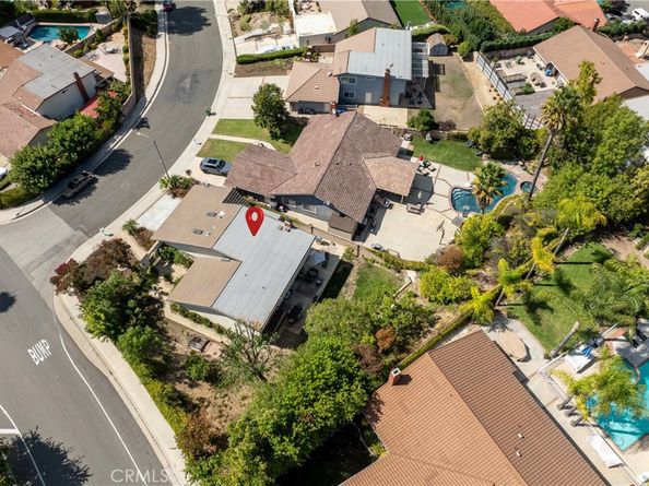 28801 Barragan, Agoura Hills CA 91301