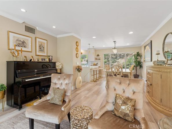 28801 Barragan, Agoura Hills CA 91301