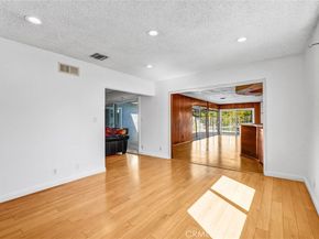 7628 Bluebell, North Hollywood CA 91605