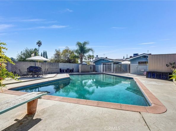 7628 Bluebell, North Hollywood CA 91605