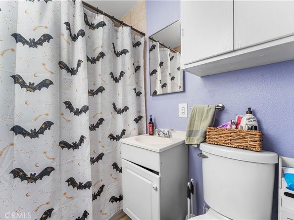 8352 Wyngate Street, Sunland CA 91040
