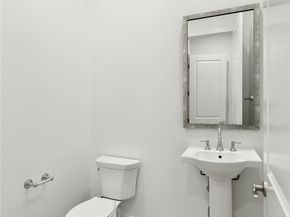 11925 Red Hawk Lane, Porter Ranch CA 91326