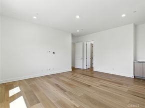 11925 Red Hawk Lane, Porter Ranch CA 91326