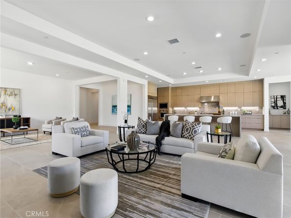 11925 Red Hawk Lane, Porter Ranch CA 91326