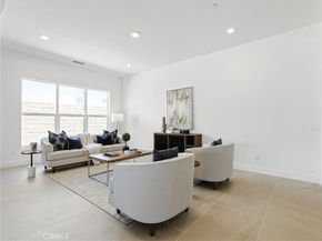 11925 Red Hawk Lane, Porter Ranch CA 91326