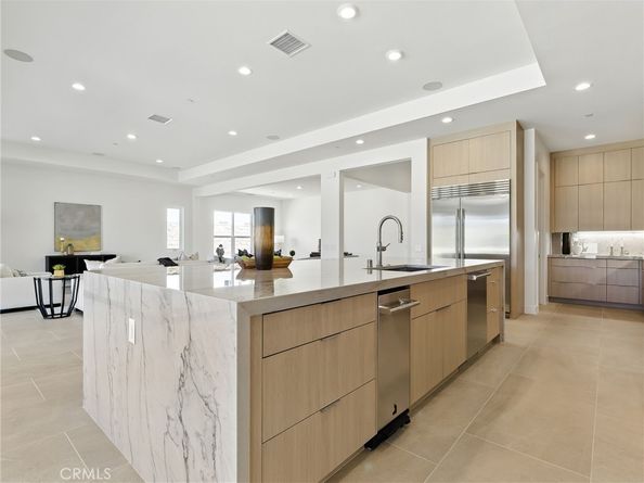 11925 Red Hawk Lane, Porter Ranch CA 91326